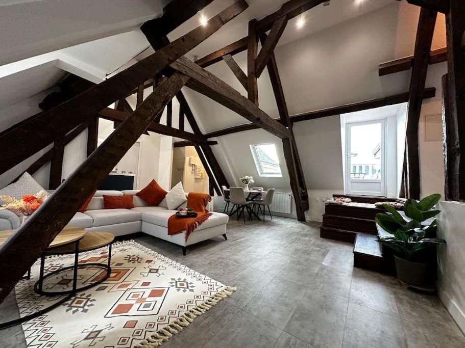 Charme, Poutres Et Elegance Apartment ชาร์ตร ภายนอก รูปภาพ